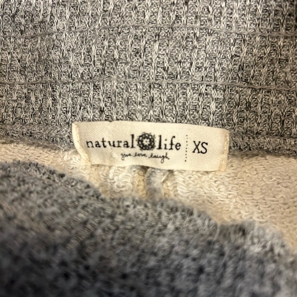 Natural Life Gray Distressed Sweat Shorts Size XS Elastic and Drawstring Waist - Picture 4 of 7